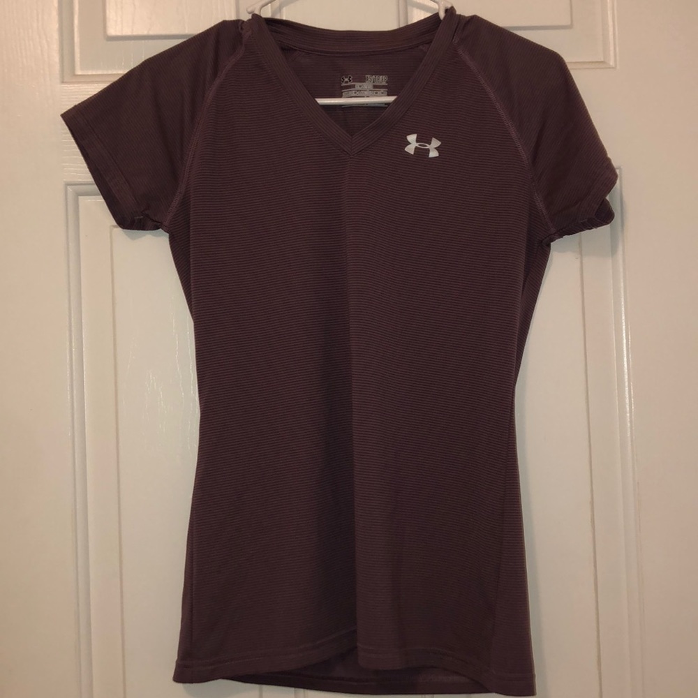 Under armor shirt